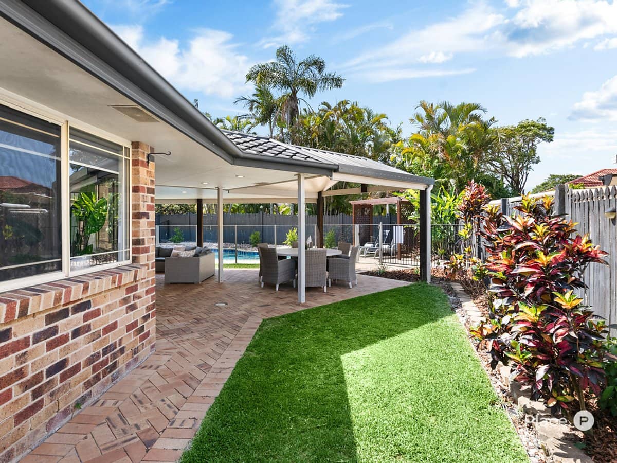 8 Hampshire Close, Carindale - Thumbnail 26