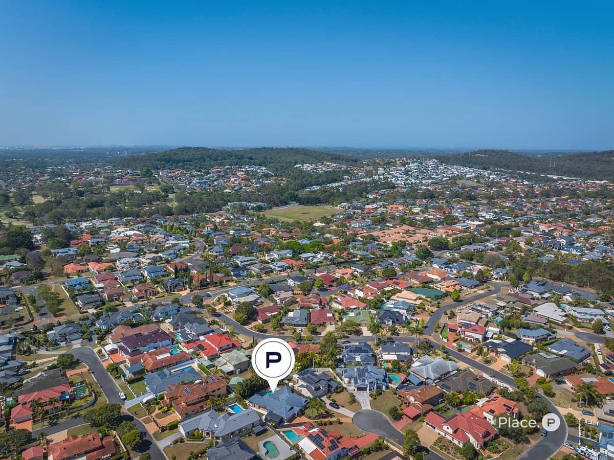 8 Hampshire Close, Carindale - Thumbnail 29