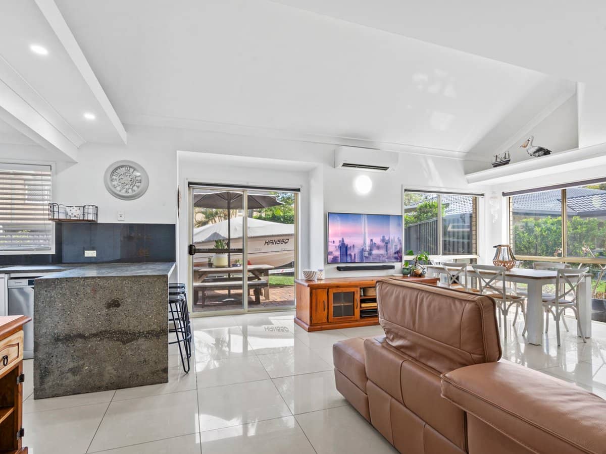 4/27 Fortune Street, COOMERA - Thumbnail 3