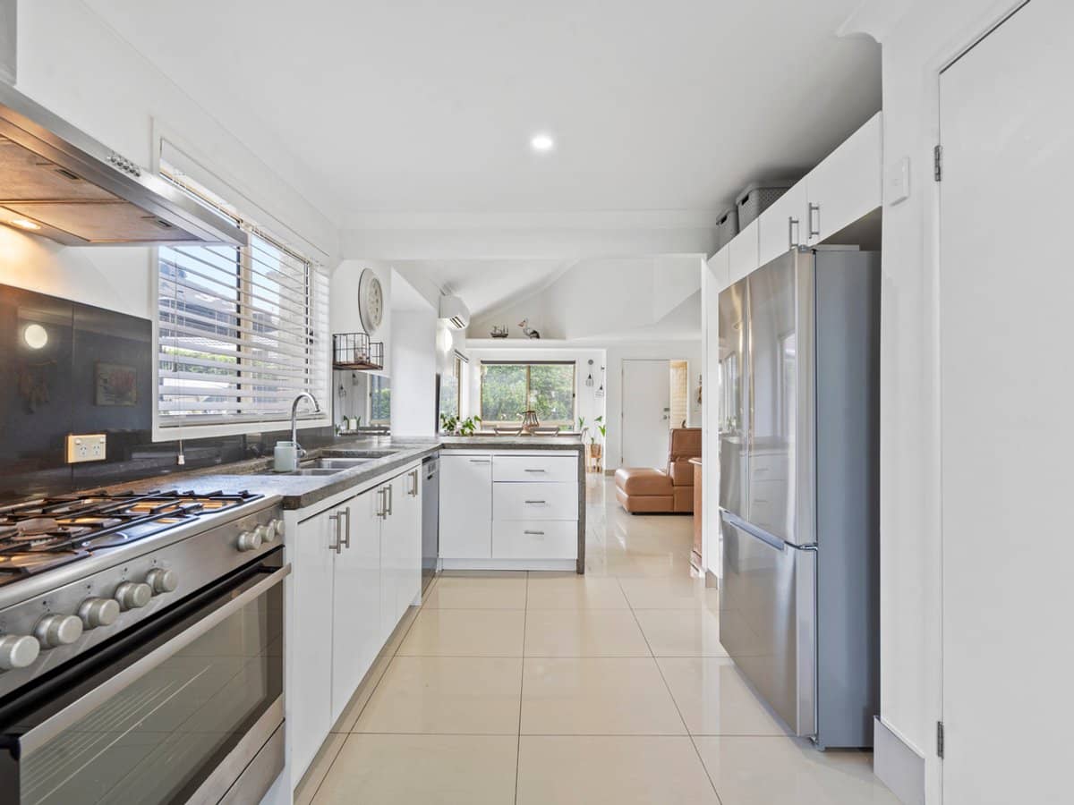 4/27 Fortune Street, COOMERA - Thumbnail 6