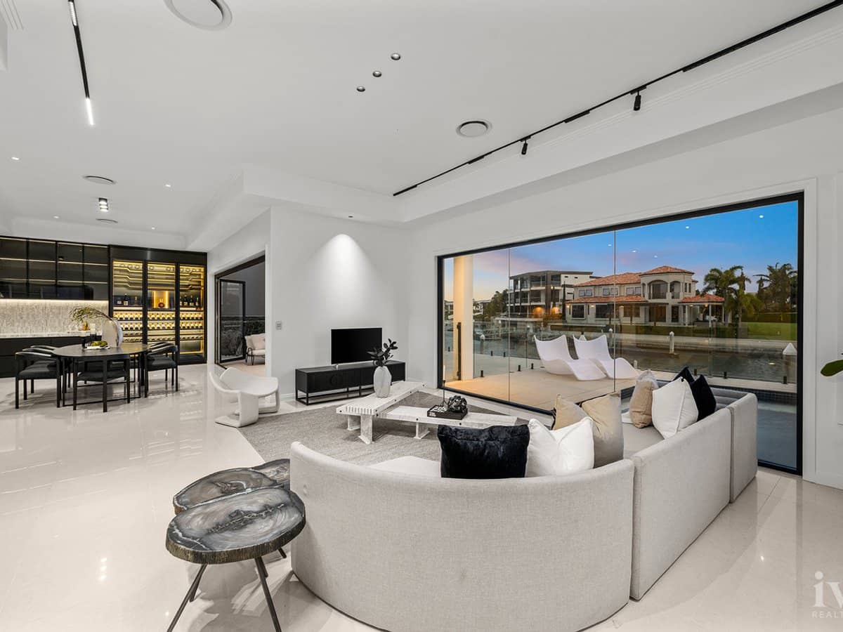 5 Royal Albert Crescent, Sovereign Islands - Thumbnail 4