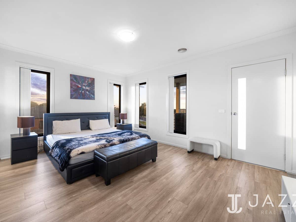 24 Spectacle Crescent, POINT COOK - Thumbnail 17