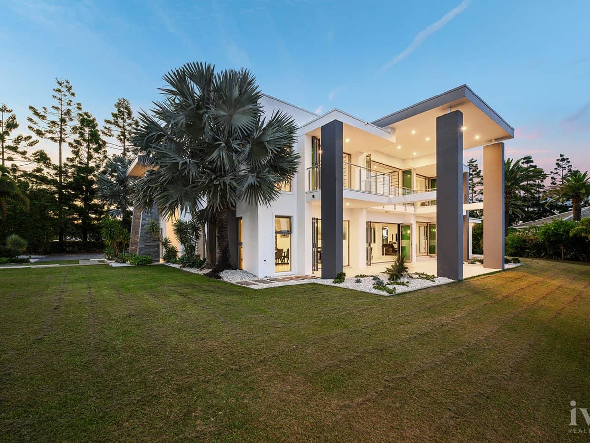 2-4 Royal Albert Crescent, Sovereign Islands - Thumbnail 23