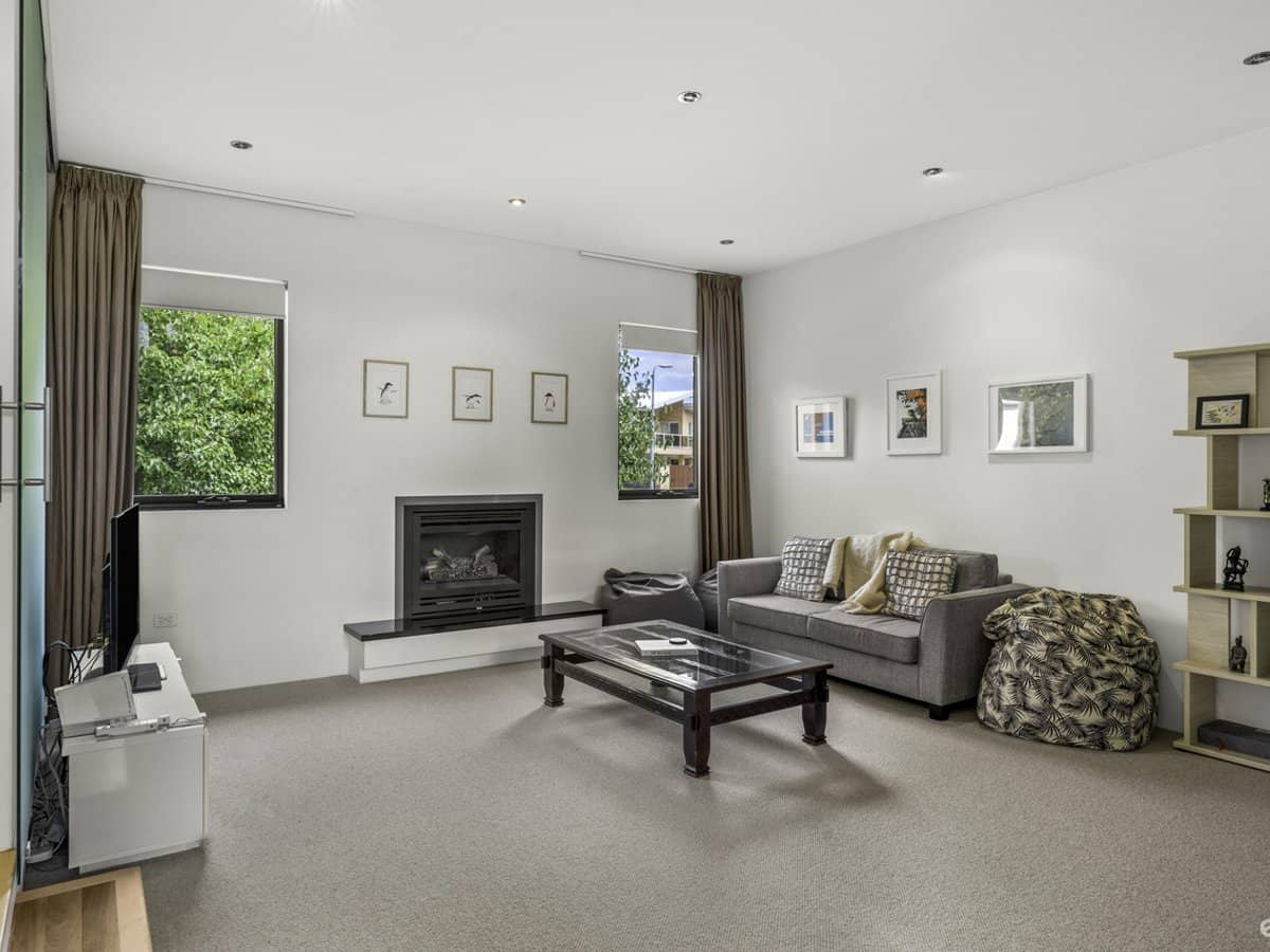 26 Chale Court, SILVERLEAVES - Thumbnail 4