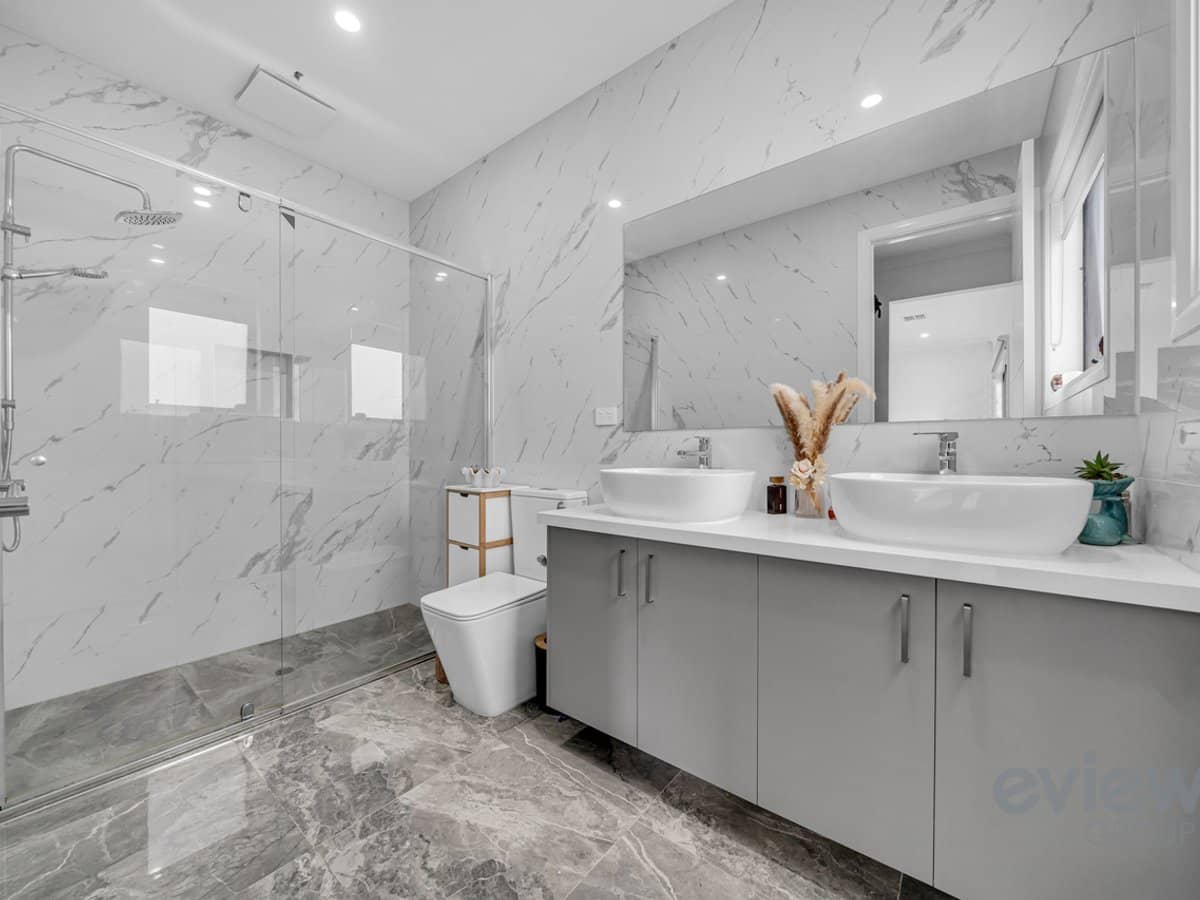 6 Berri Street, BACCHUS MARSH - Thumbnail 2