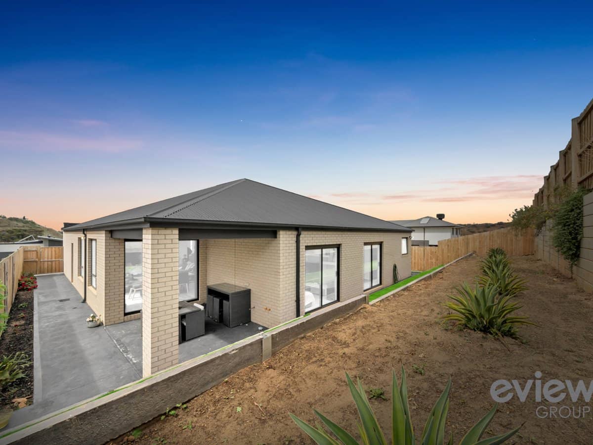 6 Berri Street, BACCHUS MARSH - Thumbnail 19