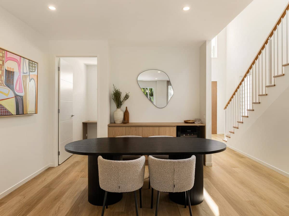 5 Embie Street, Holland Park West - Thumbnail 9