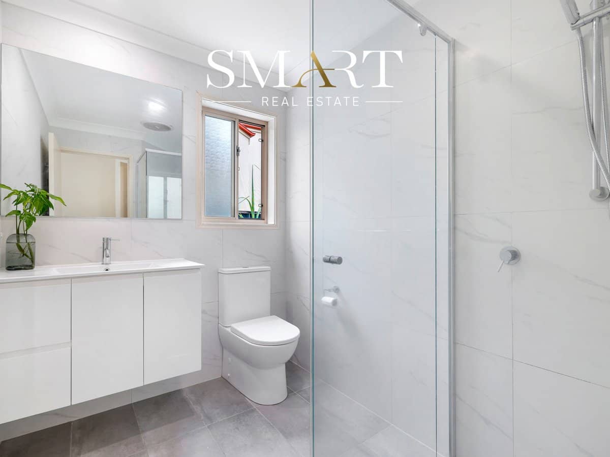 19/95-105 Arundel Drive, ARUNDEL - Thumbnail 24