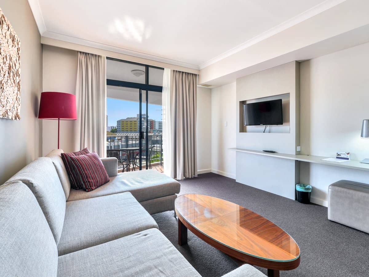 88-90 Esplanade, DARWIN CITY - Thumbnail 2