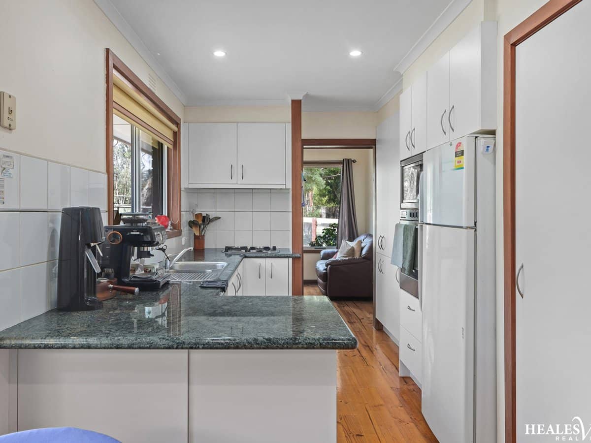 875 Healesville-Koo Wee Rup Road, WOORI YALLOCK - Thumbnail 13