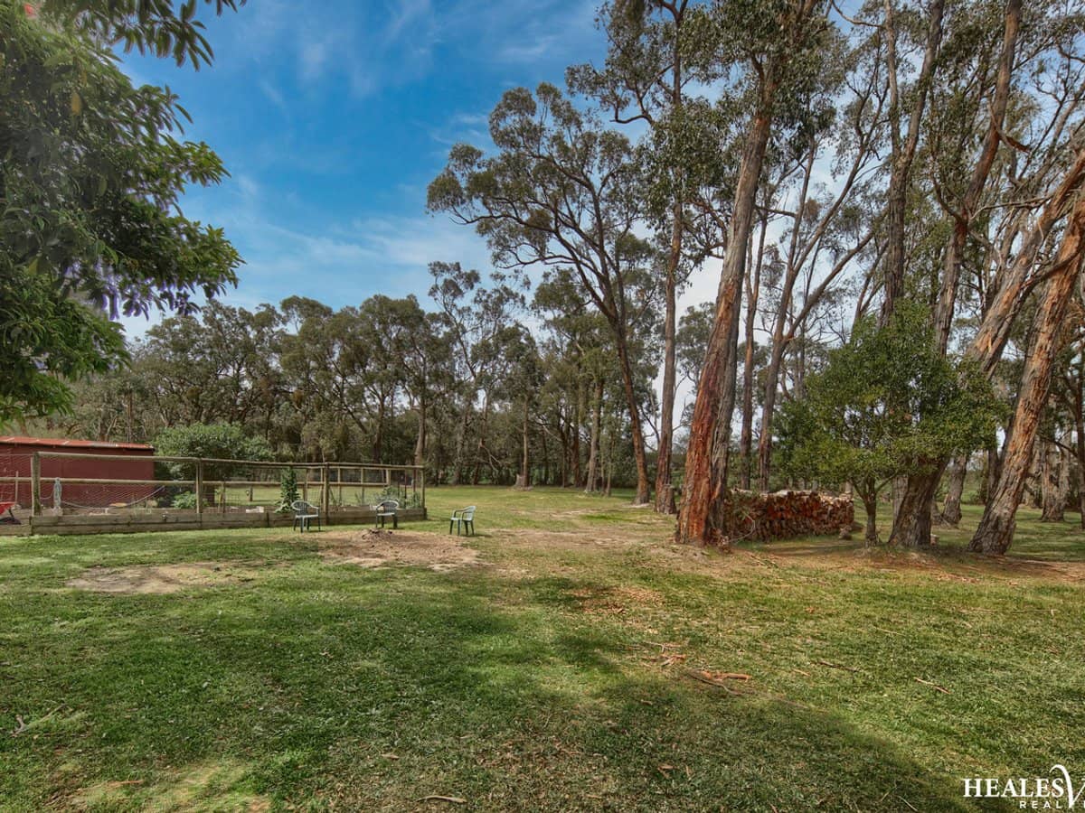 875 Healesville-Koo Wee Rup Road, WOORI YALLOCK - Thumbnail 32