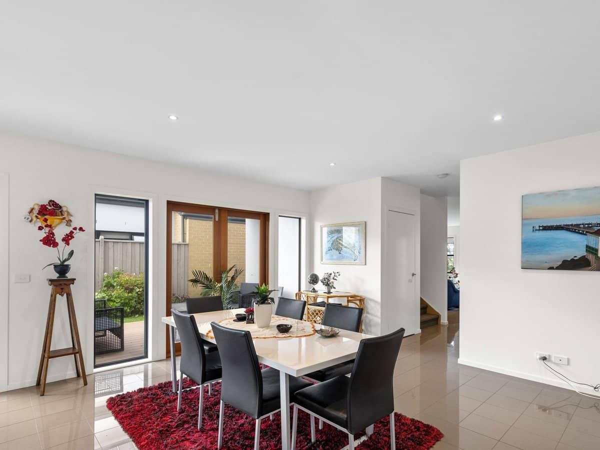 8 Lobelia Lane, COWES - Thumbnail 9