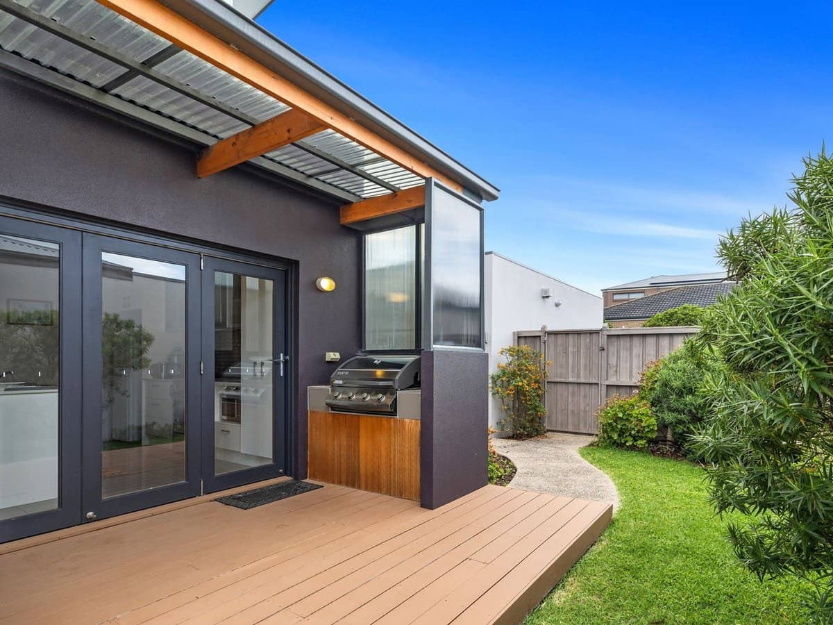 8 Lobelia Lane, COWES - Thumbnail 11