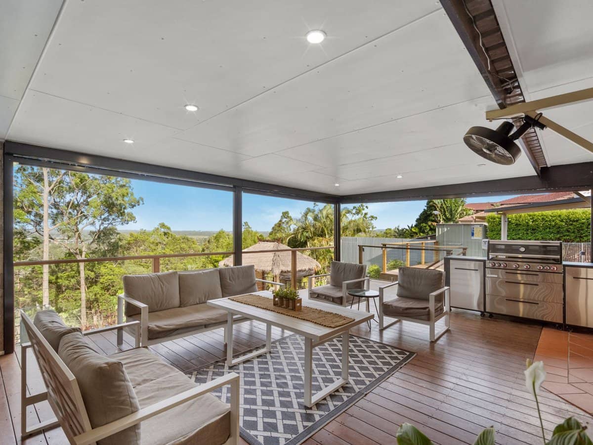 77 Highvale Drive, HELENSVALE - Thumbnail 14