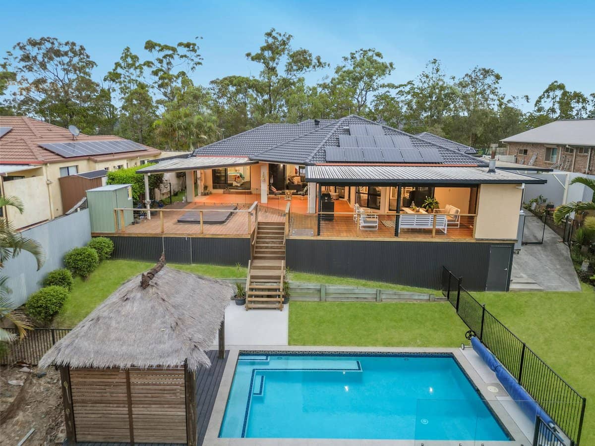 77 Highvale Drive, HELENSVALE - Thumbnail 19