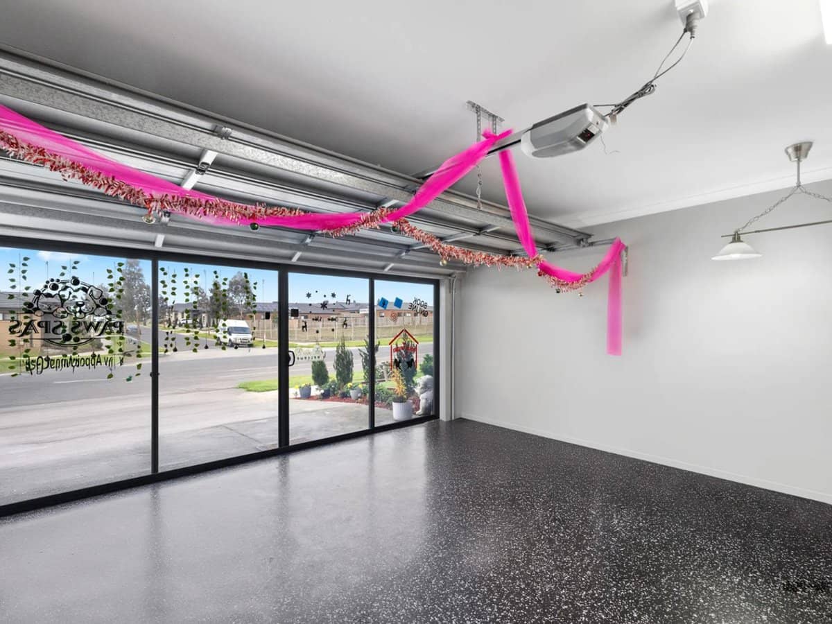 1 Medlar Avenue, MANOR LAKES - Thumbnail 14