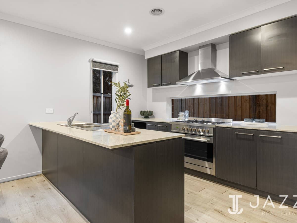 90 Bruckner Drive, POINT COOK - Thumbnail 10