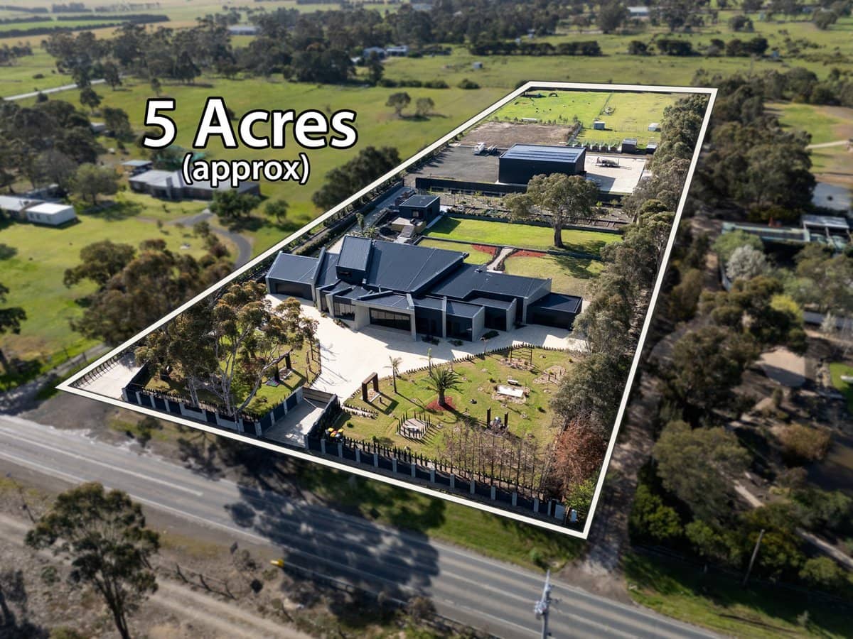 1190 Somerton Road, OAKLANDS JUNCTION - Thumbnail 2