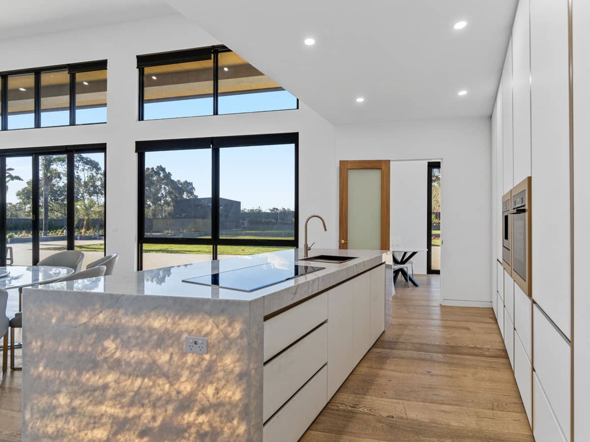 1190 Somerton Road, OAKLANDS JUNCTION - Thumbnail 9