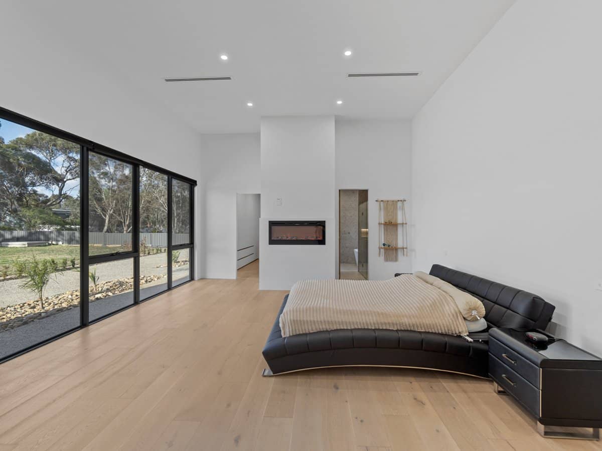 1190 Somerton Road, OAKLANDS JUNCTION - Thumbnail 13