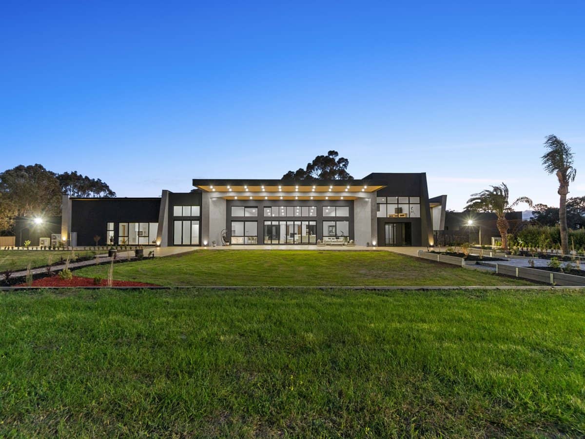 1190 Somerton Road, OAKLANDS JUNCTION - Thumbnail 26