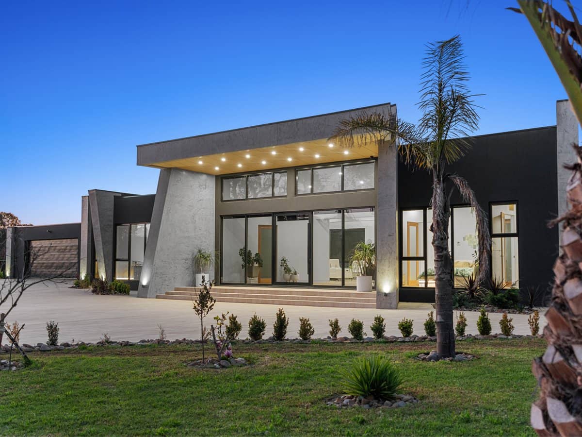 1190 Somerton Road, OAKLANDS JUNCTION - Thumbnail 32