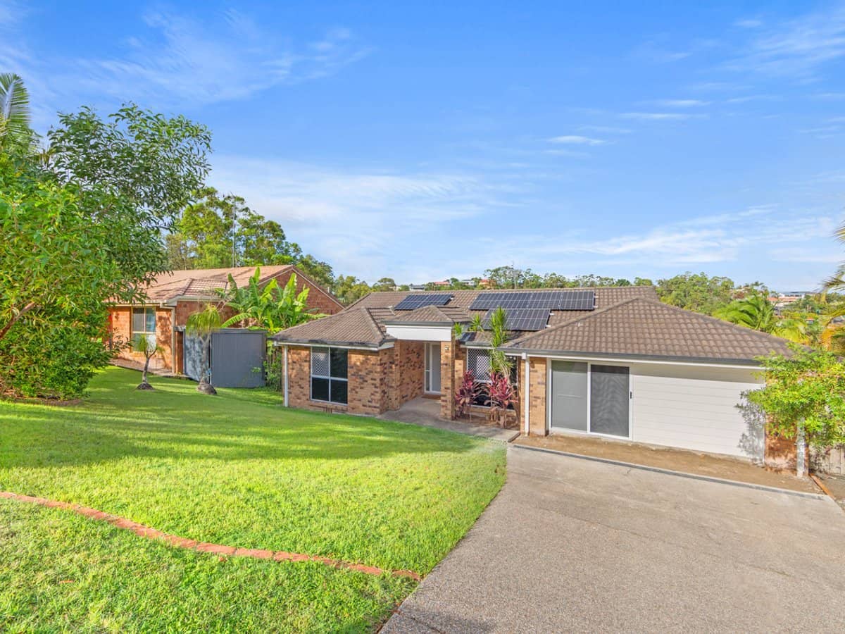 5 Flint Court, PACIFIC PINES - Thumbnail 7