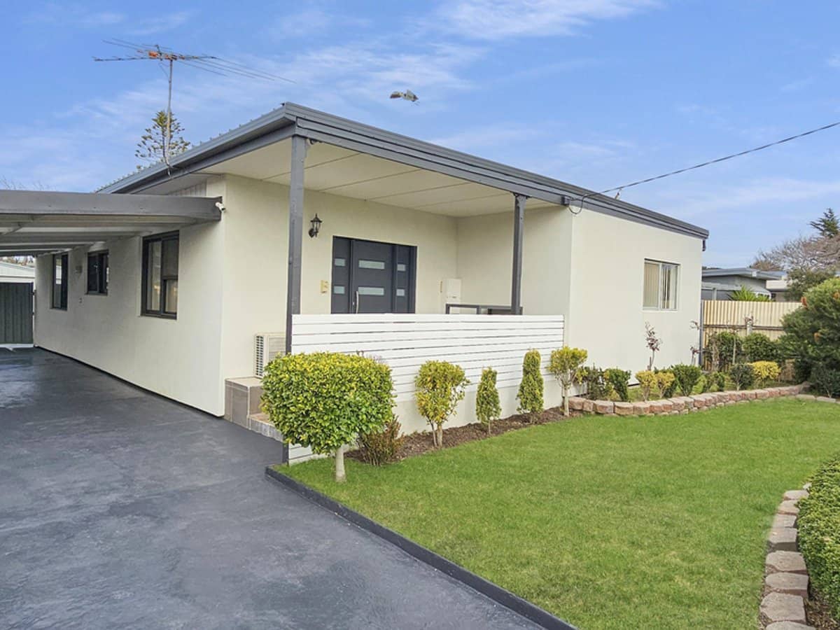 9 Anglers Road, SUNDERLAND BAY - Thumbnail 3