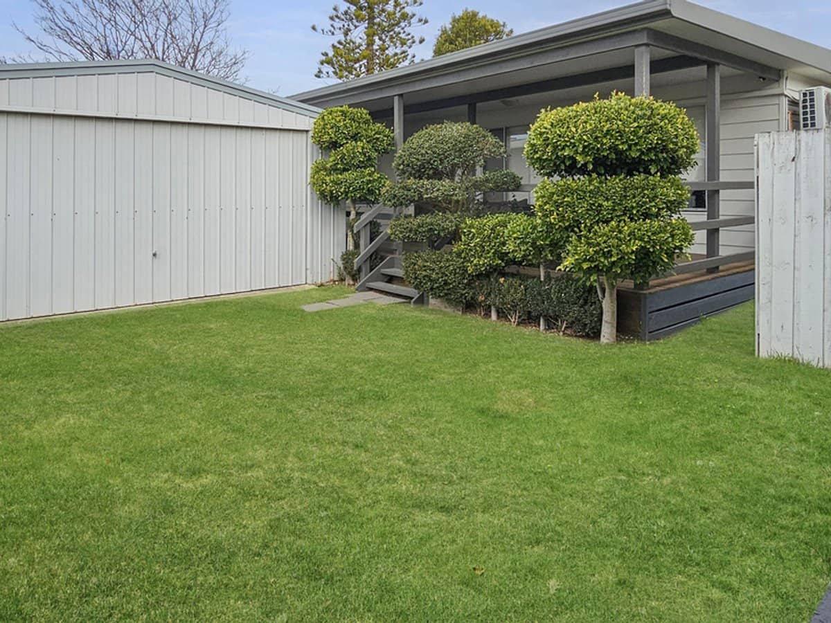 9 Anglers Road, SUNDERLAND BAY - Thumbnail 5