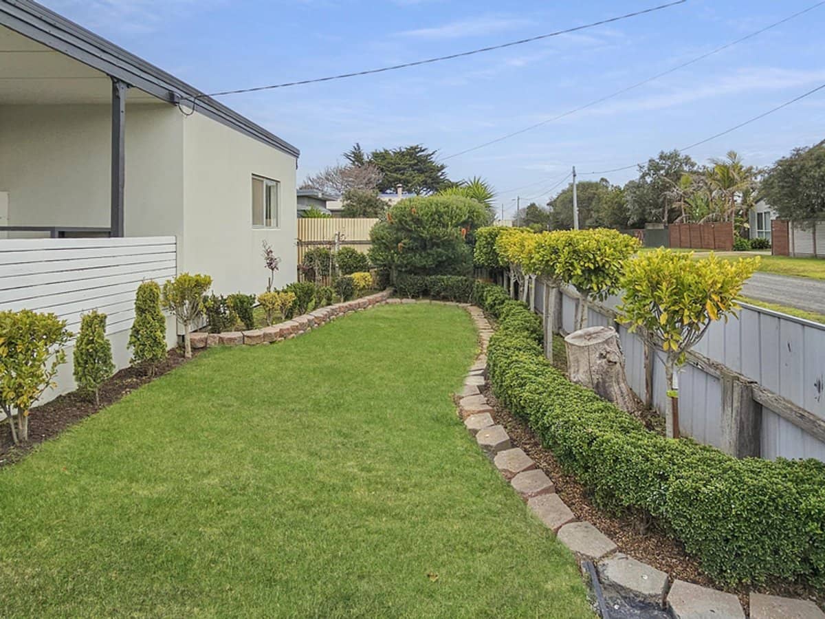 9 Anglers Road, SUNDERLAND BAY - Thumbnail 7