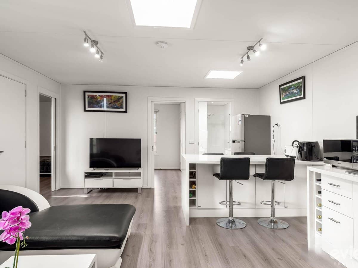 9 Anglers Road, SUNDERLAND BAY - Thumbnail 17