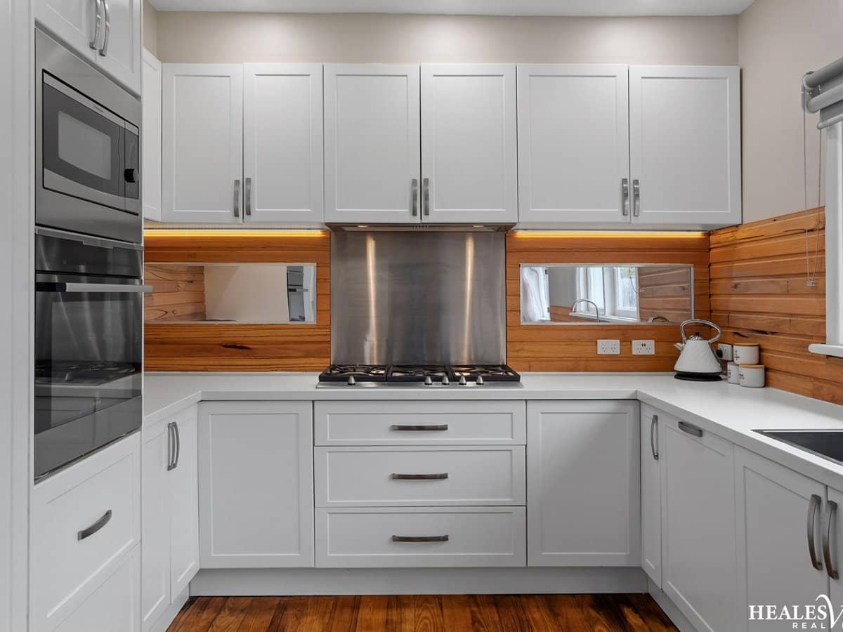 173 Cardigan Road, MOOROOLBARK - Thumbnail 2