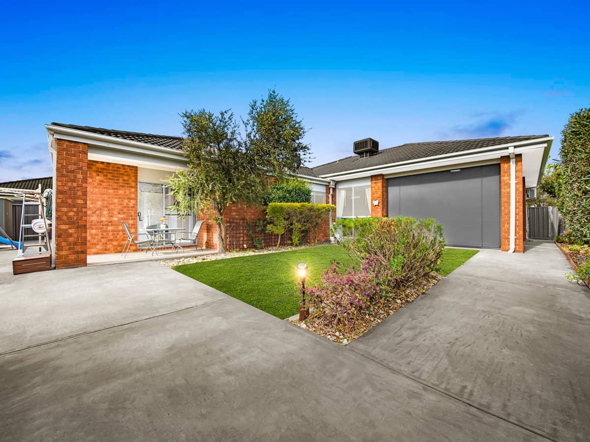 53 Minindee Road, MANOR LAKES - Thumbnail 3