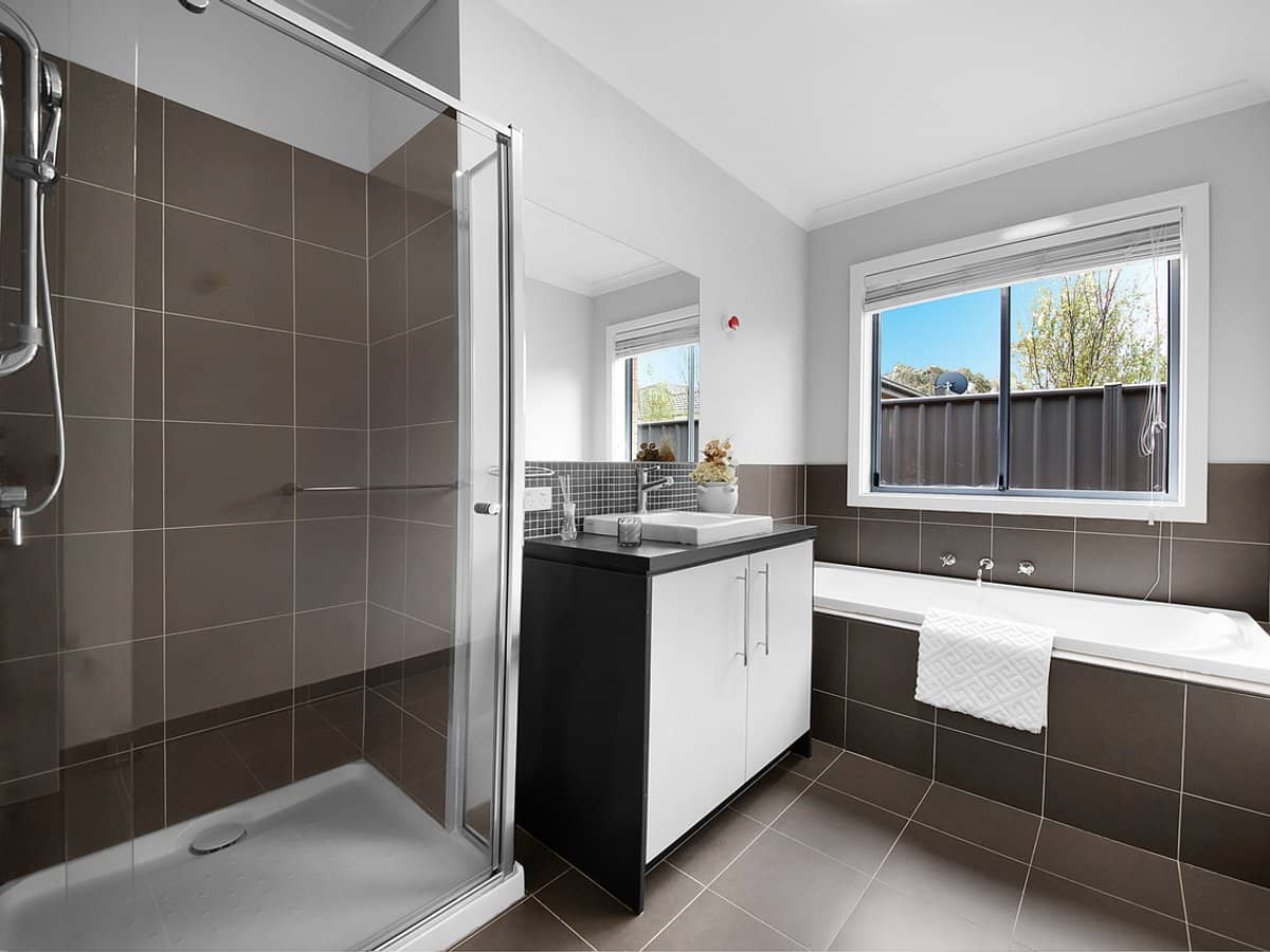 53 Minindee Road, MANOR LAKES - Thumbnail 20