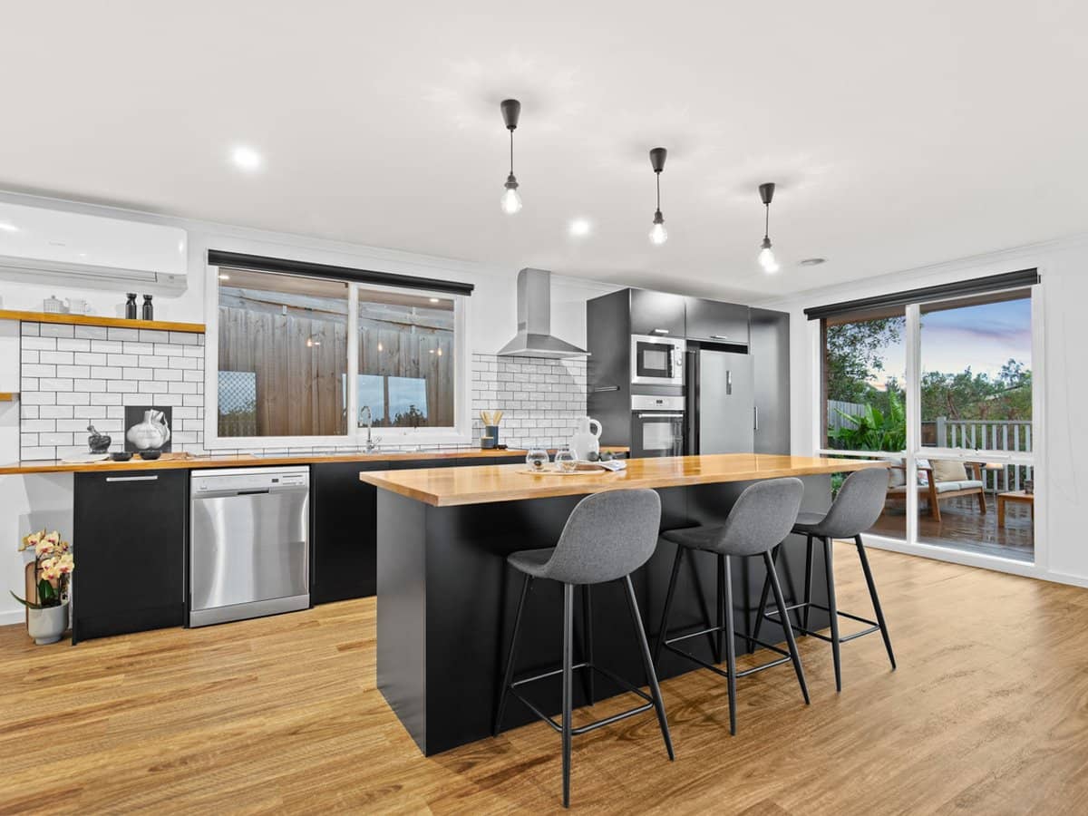 74 Warrawee Circuit, FRANKSTON - Thumbnail 9