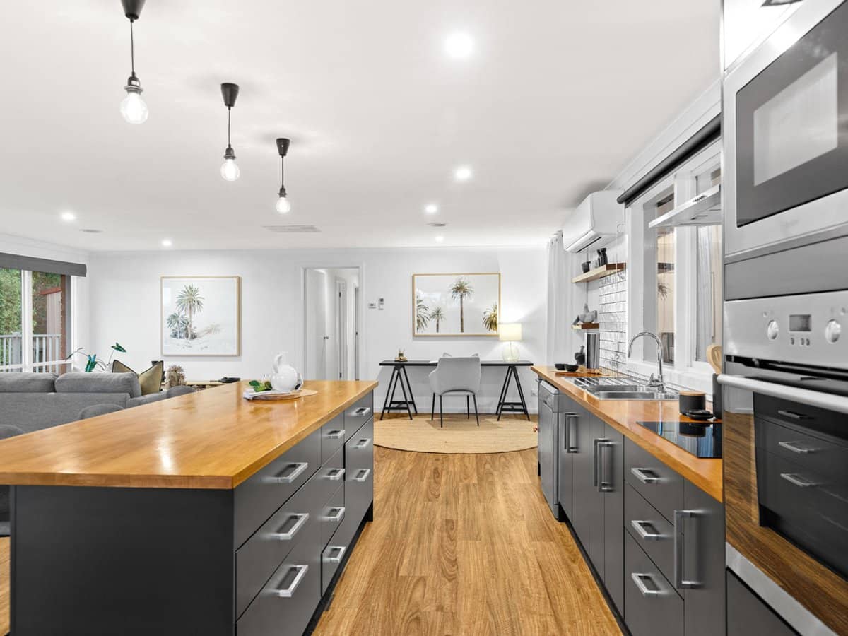 74 Warrawee Circuit, FRANKSTON - Thumbnail 10