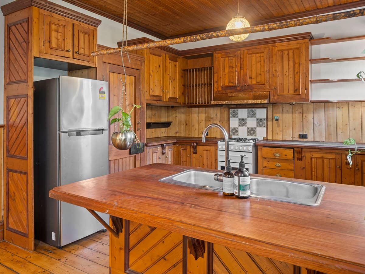 10 Ryrie Street, HEALESVILLE - Thumbnail 3