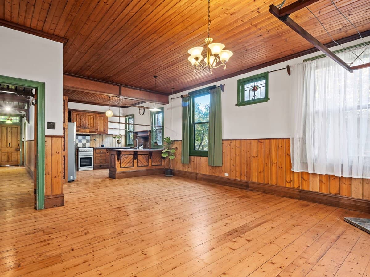 10 Ryrie Street, HEALESVILLE - Thumbnail 6