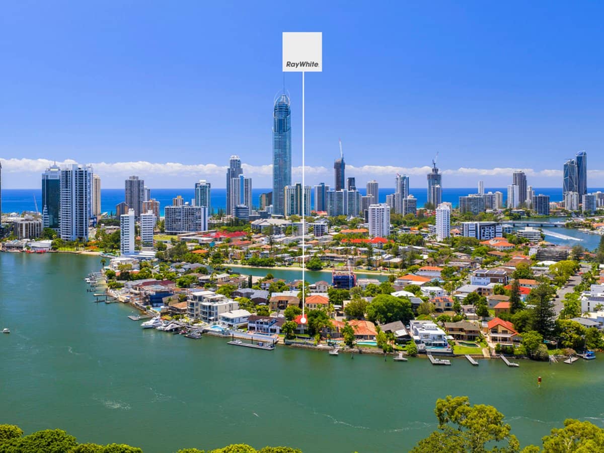 62 Sunset Boulevard, SURFERS PARADISE - Thumbnail 1