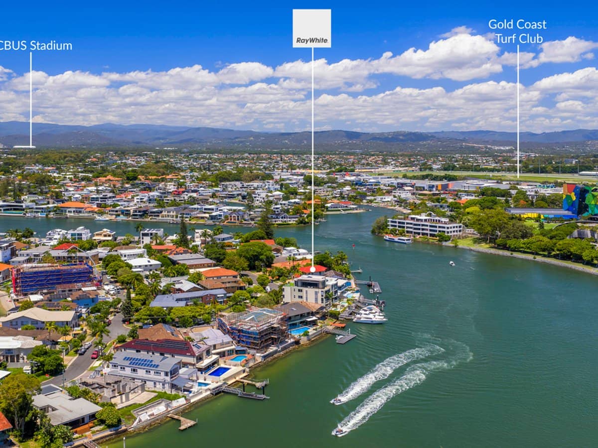 62 Sunset Boulevard, SURFERS PARADISE - Thumbnail 5