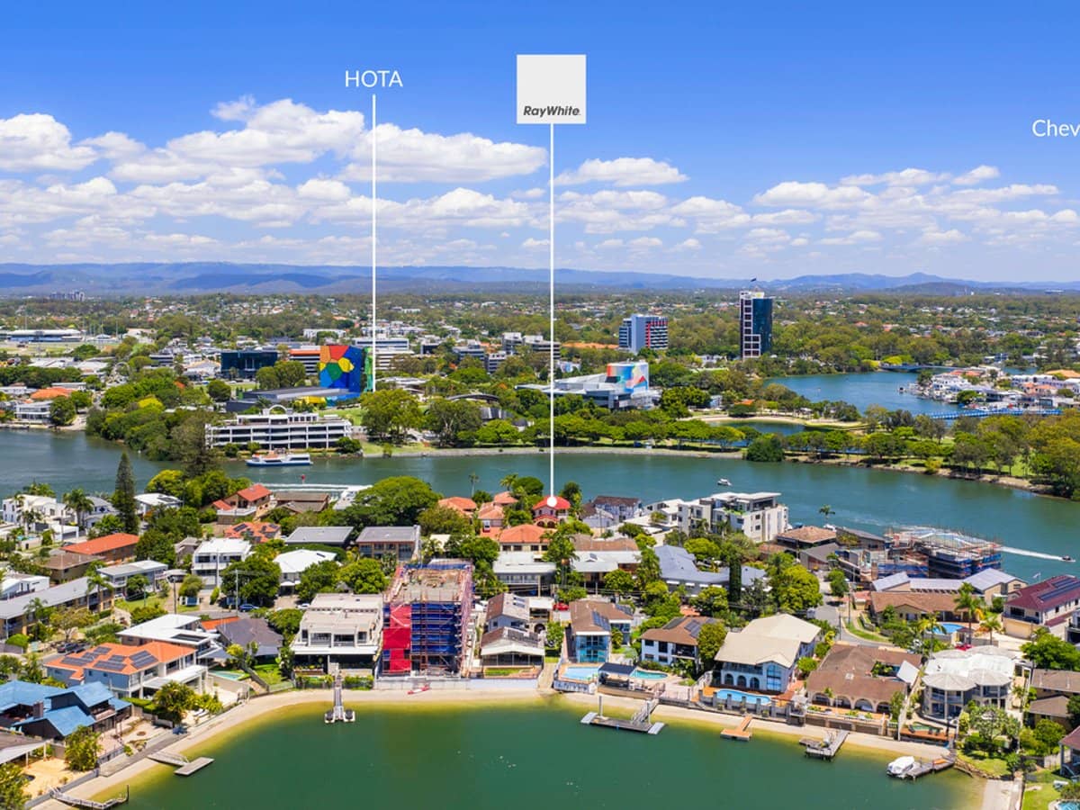 62 Sunset Boulevard, SURFERS PARADISE - Thumbnail 8