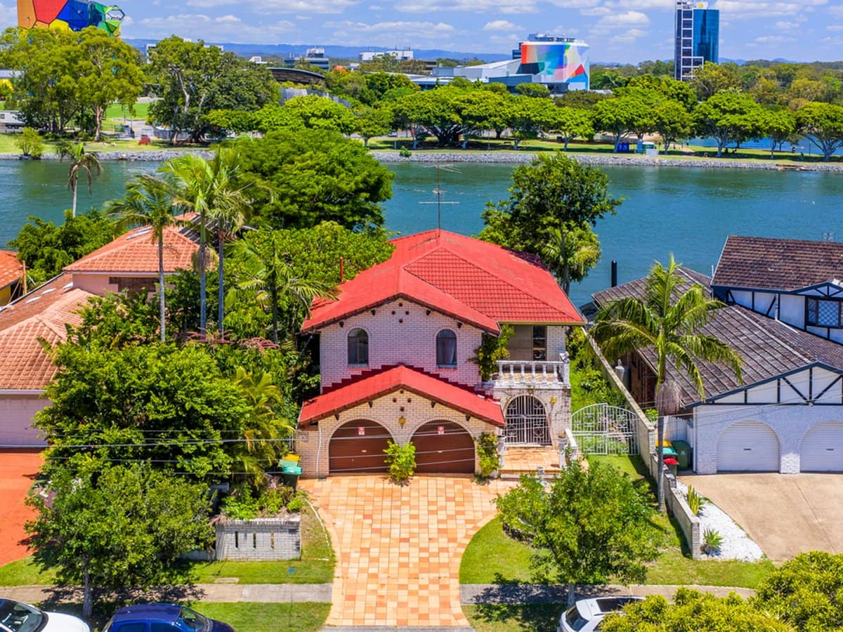 62 Sunset Boulevard, SURFERS PARADISE - Thumbnail 11