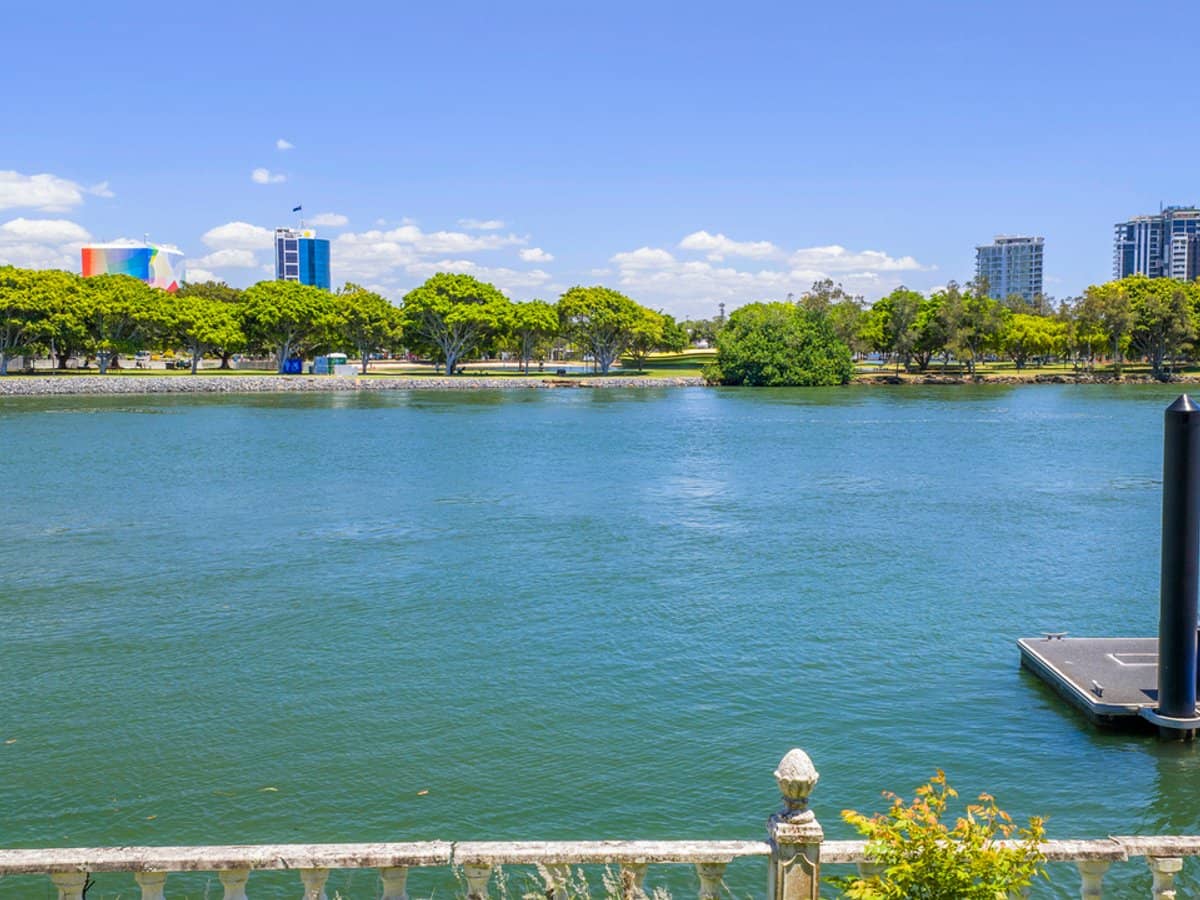 62 Sunset Boulevard, SURFERS PARADISE - Thumbnail 19