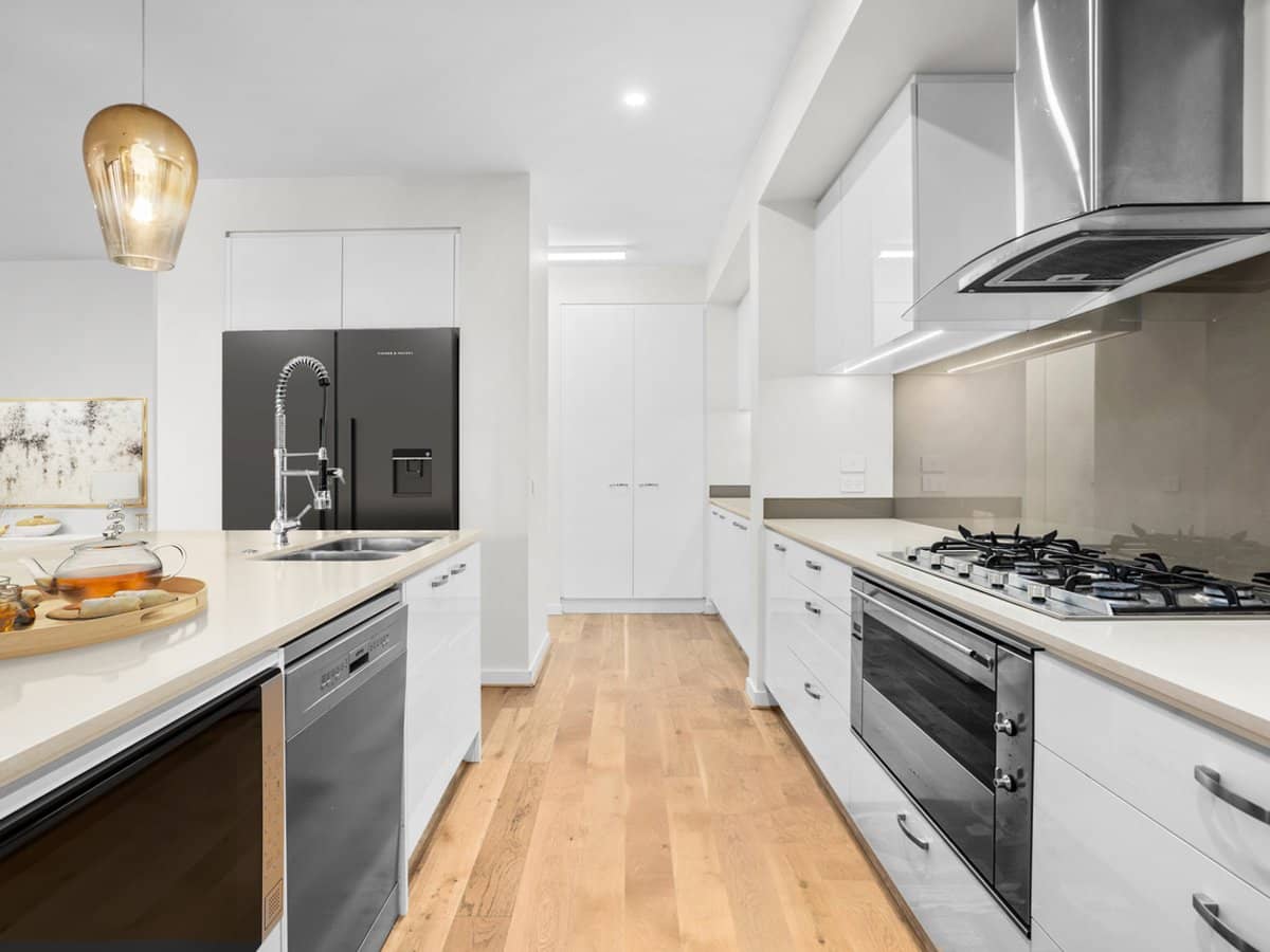 30 Vautier Avenue, MICKLEHAM - Thumbnail 14