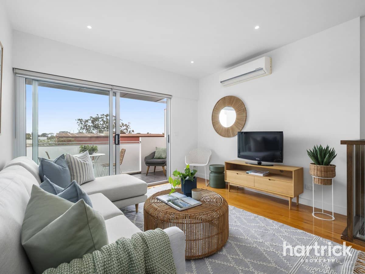 192 Como Parade East, PARKDALE - Thumbnail 3