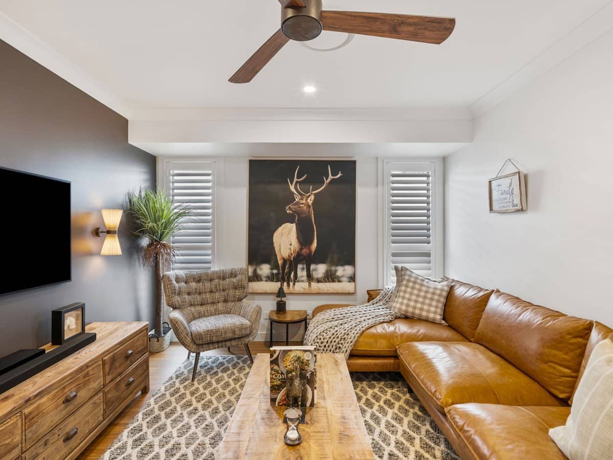 4 Riverbank Court, Ashmore - Thumbnail 8