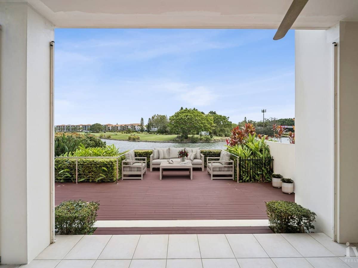 6094 Lugano Drive, Hope Island - Thumbnail 7