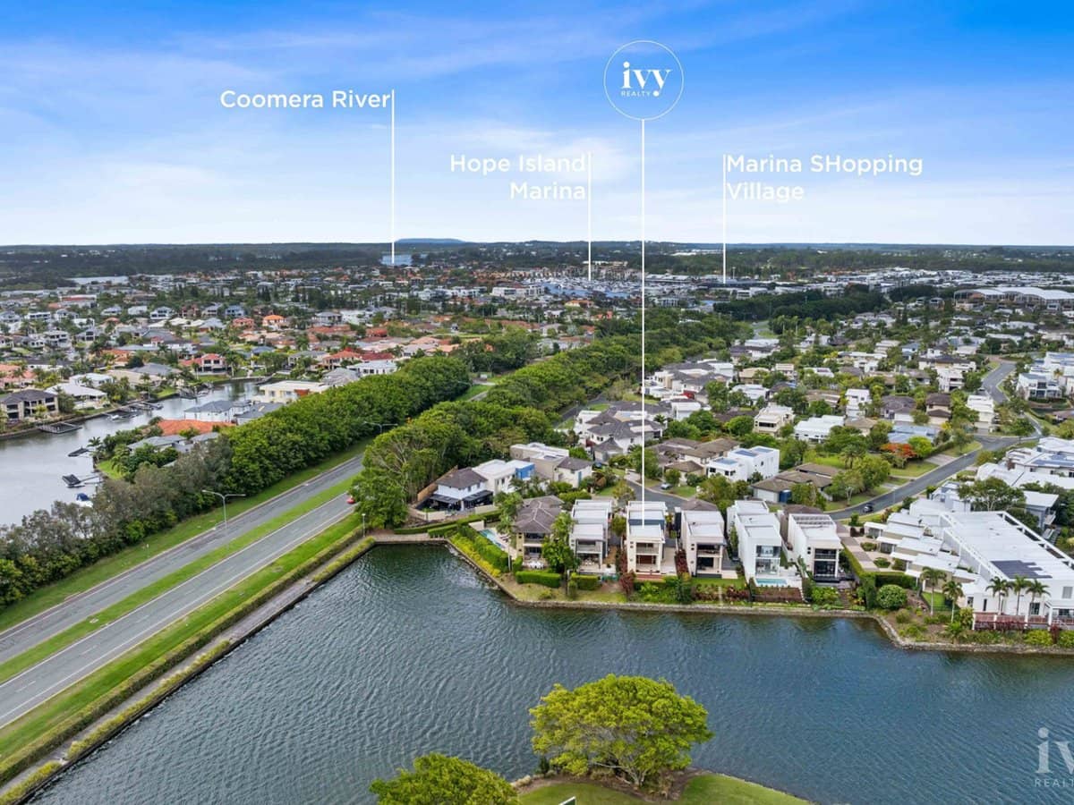 6094 Lugano Drive, Hope Island - Thumbnail 22