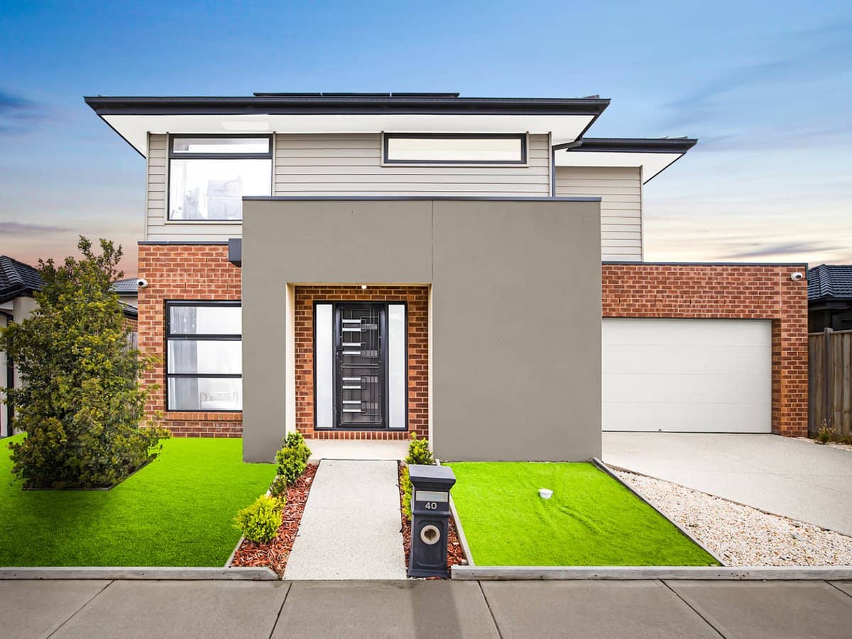 40 Millbrook Drive, WYNDHAM VALE - Thumbnail 1