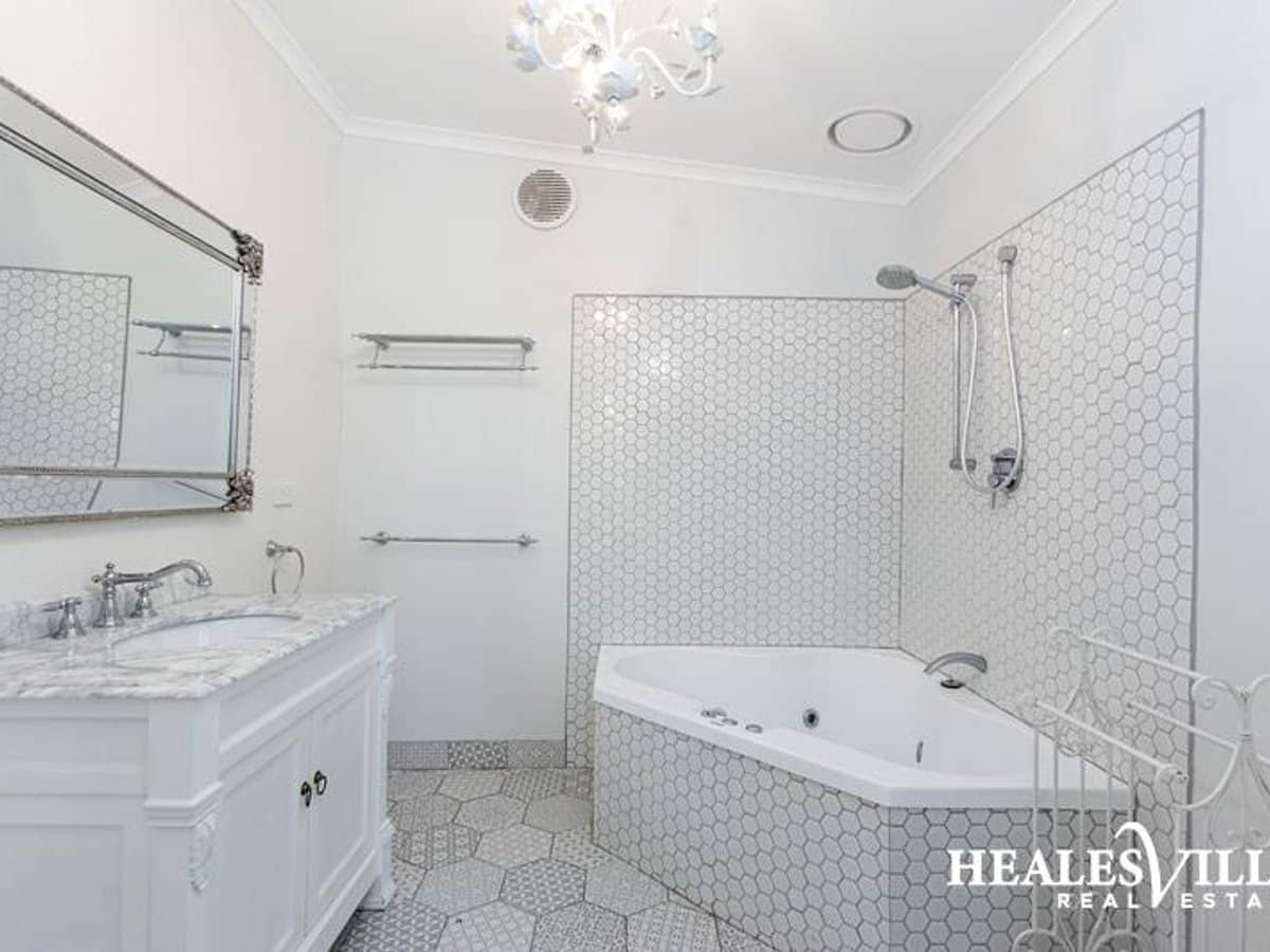 1 Montpellier Street, HEALESVILLE - Thumbnail 15